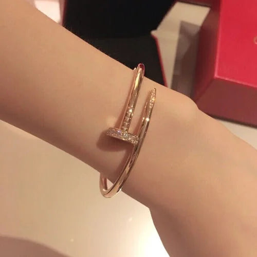 How To Spot Fake Cartier Juste Un Clou Bracelet