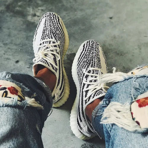 Adidas yeezy zebra replica japan best sale