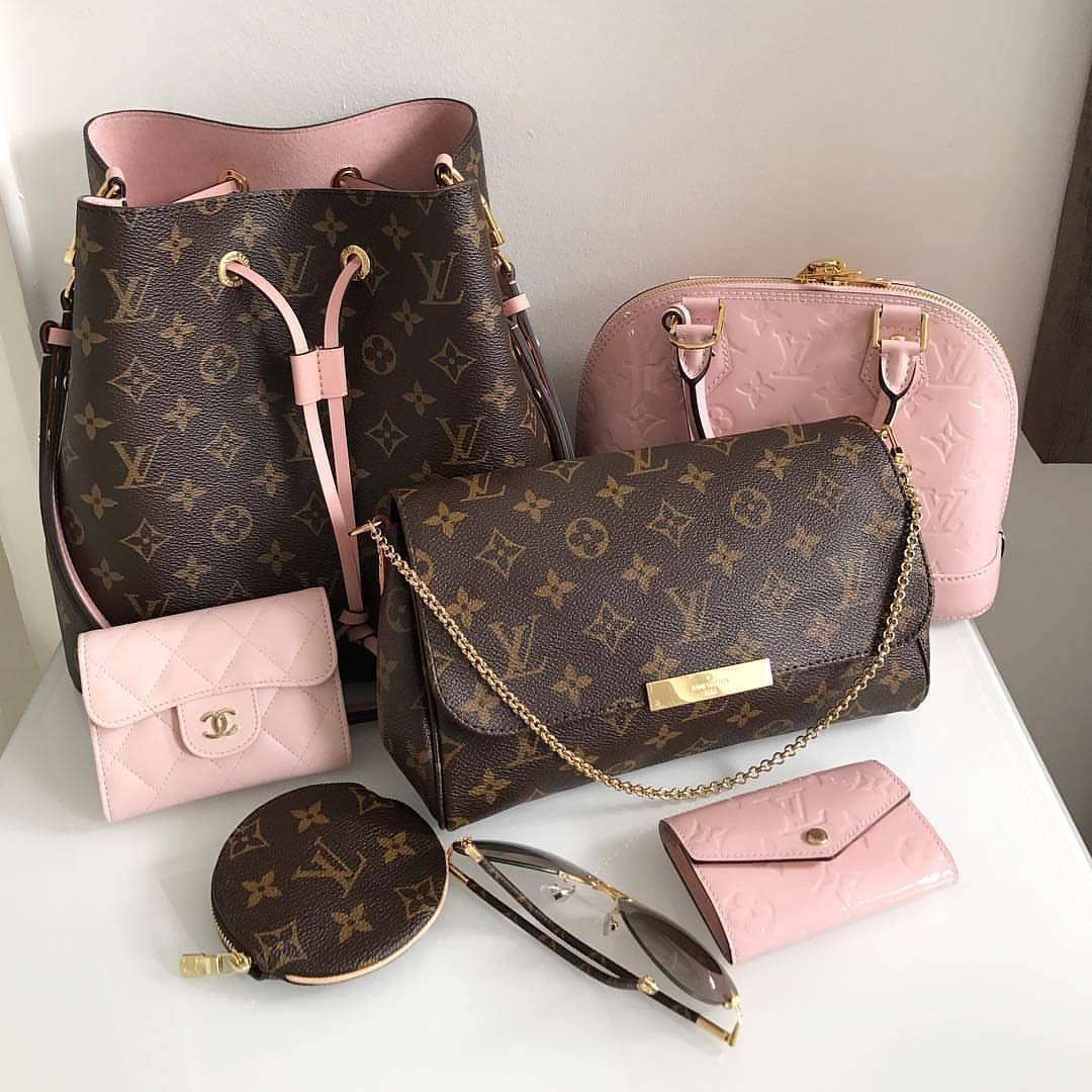how can u tell if a lv bag is real