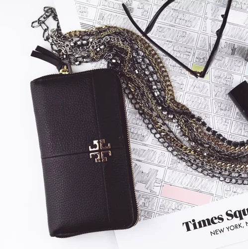 How to Spot a Fake Tory Burch Bag?