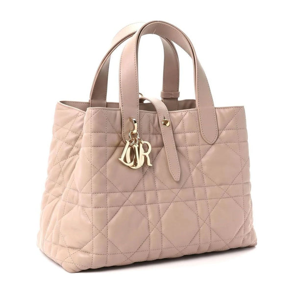 Real vs Fake Dior Toujours: How to Spot a Fake