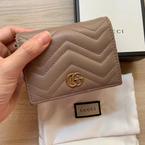 Authentic Gucci outlets wallet, check holder