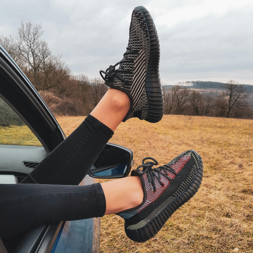How To Spot Fake Yeezy Boost 350 V2 Yecheil vs Real authentication guide cover