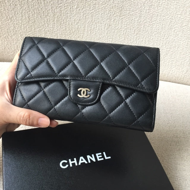 Authentic CHANEL Classic Flap Wallet Black Lambskin Leather ~ Medium Size