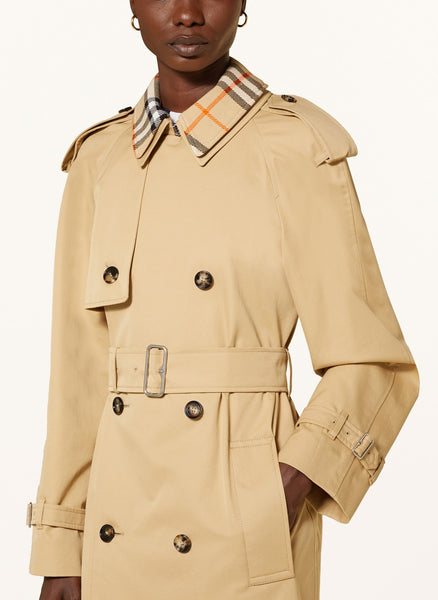 Fake vs. Real Burberry Coat: How to Spot the Differences
